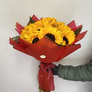 RAMO DE 12 GIRASOLES